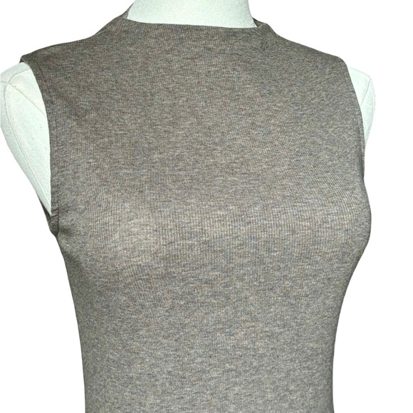 Everlane The Luxe Rib Funnel Neck Tank - Picture 4 of 7